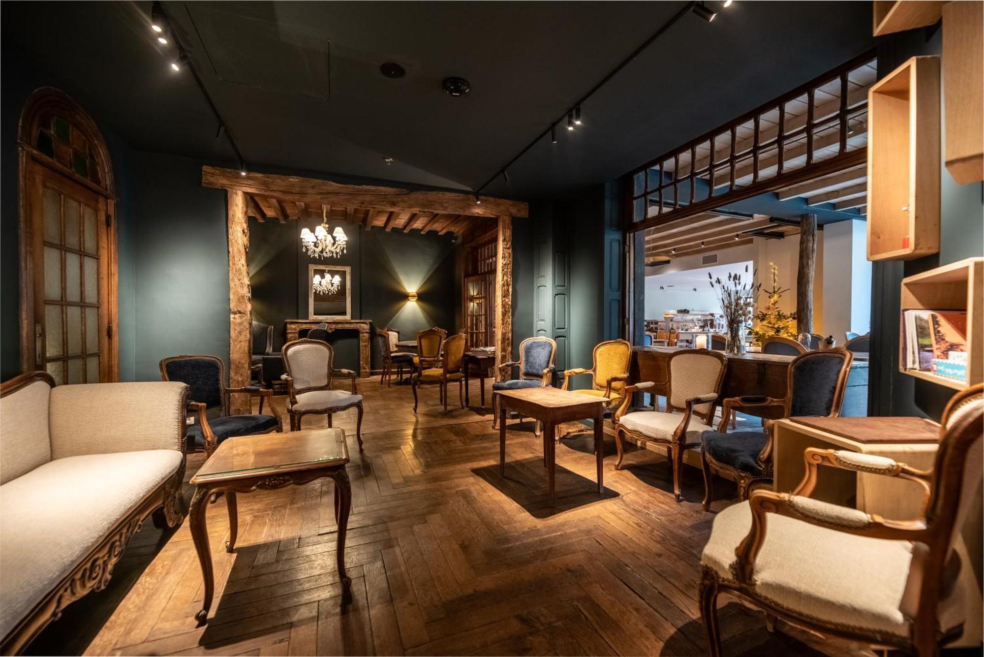 Hostellerie La Claire Fontaine, Logis Hotels & Spa Ла-Рош-ан-Арден Екстер'єр фото